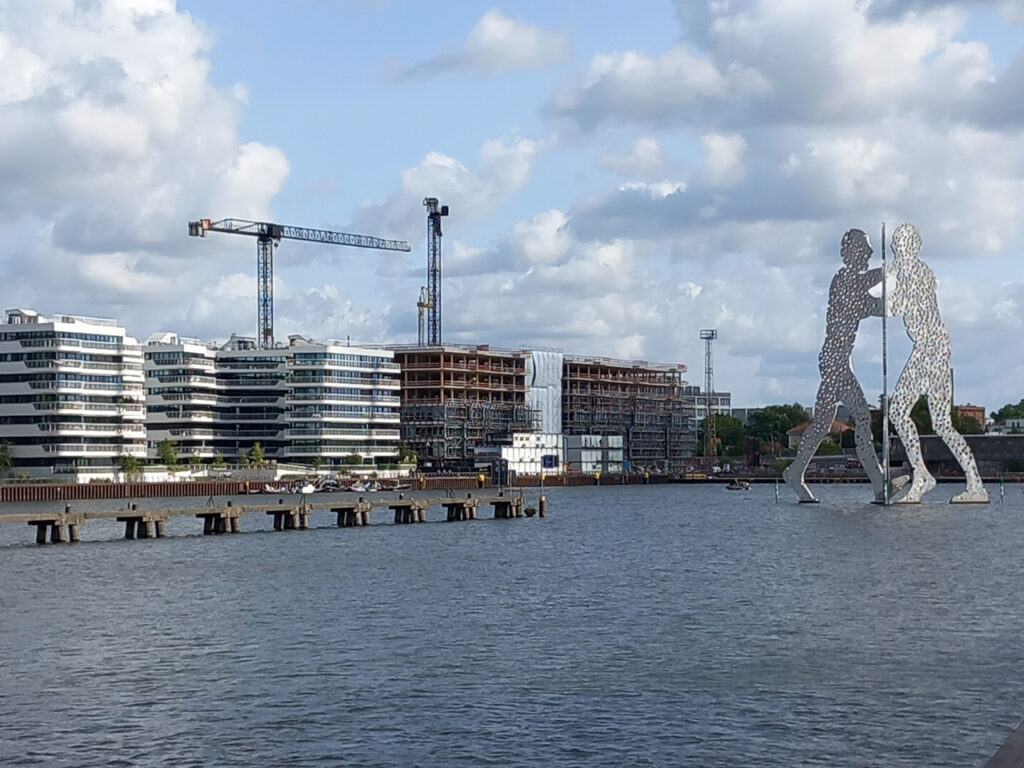 Molecule Men